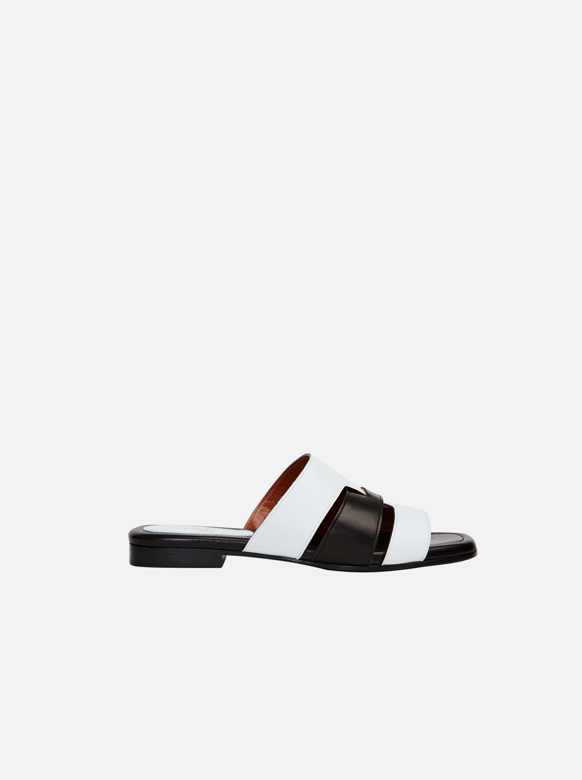 15 Woven Leather Slippers White & Black Soft